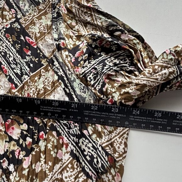 Cato Tunic Top Brown Boho Floral Crinkle Stretch Embellished VNeck - Picture 8 of 11